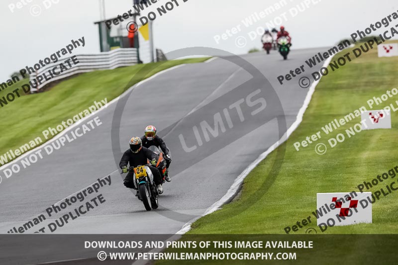 anglesey;brands hatch;cadwell park;croft;donington park;enduro digital images;event digital images;eventdigitalimages;mallory;no limits;oulton park;peter wileman photography;racing digital images;silverstone;snetterton;trackday digital images;trackday photos;vmcc banbury run;welsh 2 day enduro